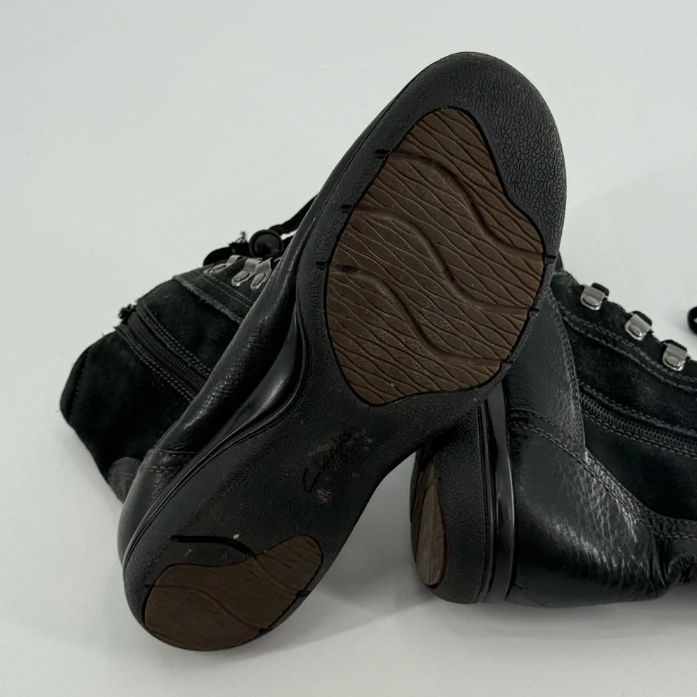 Clarks Black Suede & Leather Boots Wool‎ Lined 8